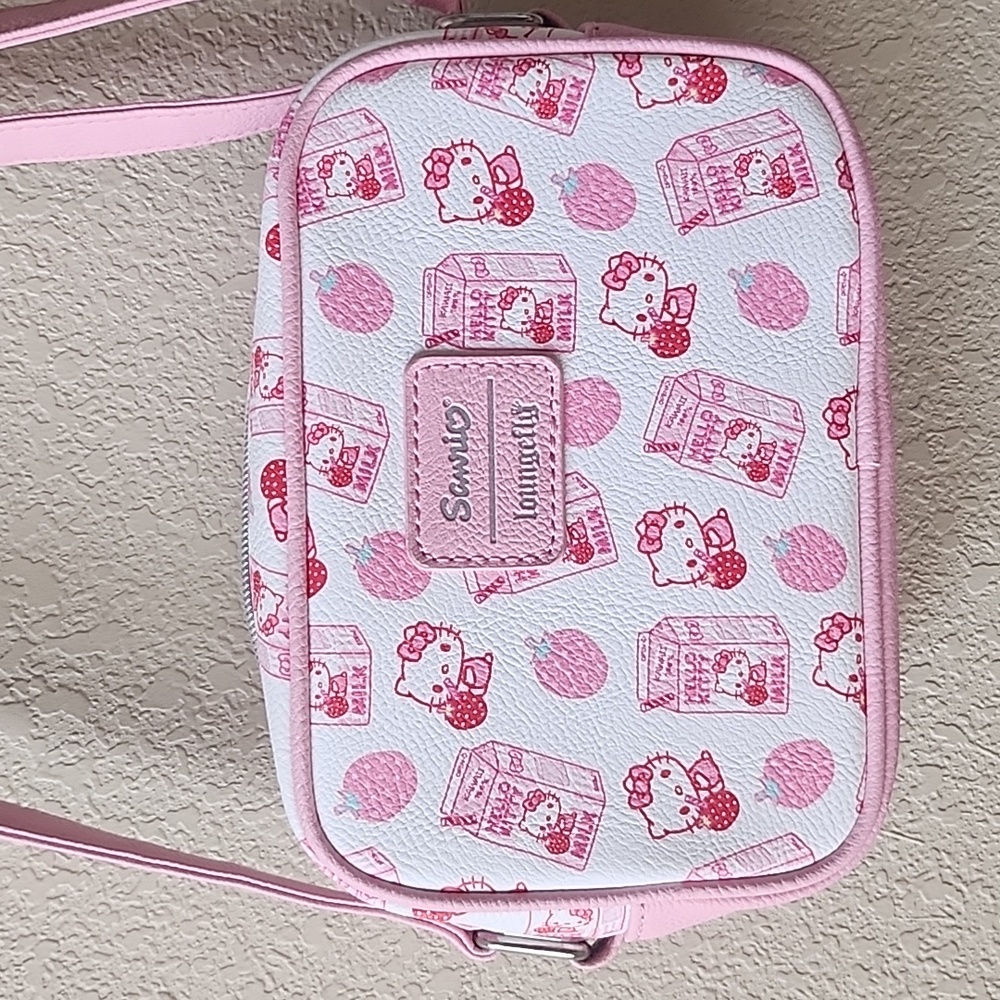 Pink hello kitty crossbody bag euc